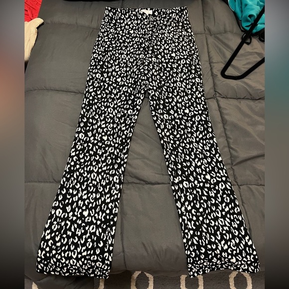 Nordstrom Cheetah Print Pants - Picture 2 of 4